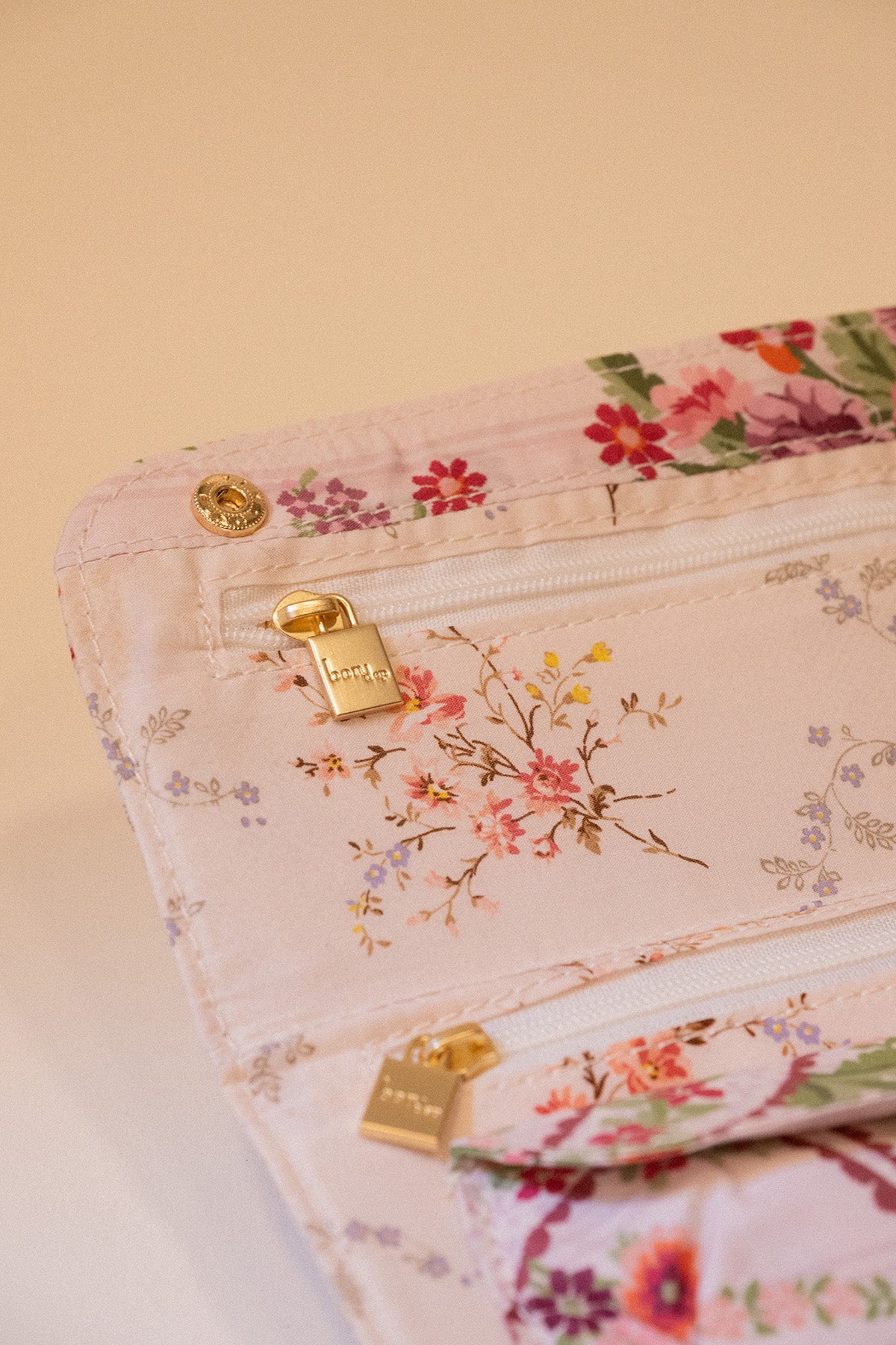 JEWELRY ROLL MW LIBERTY GARDEN BLOOMS