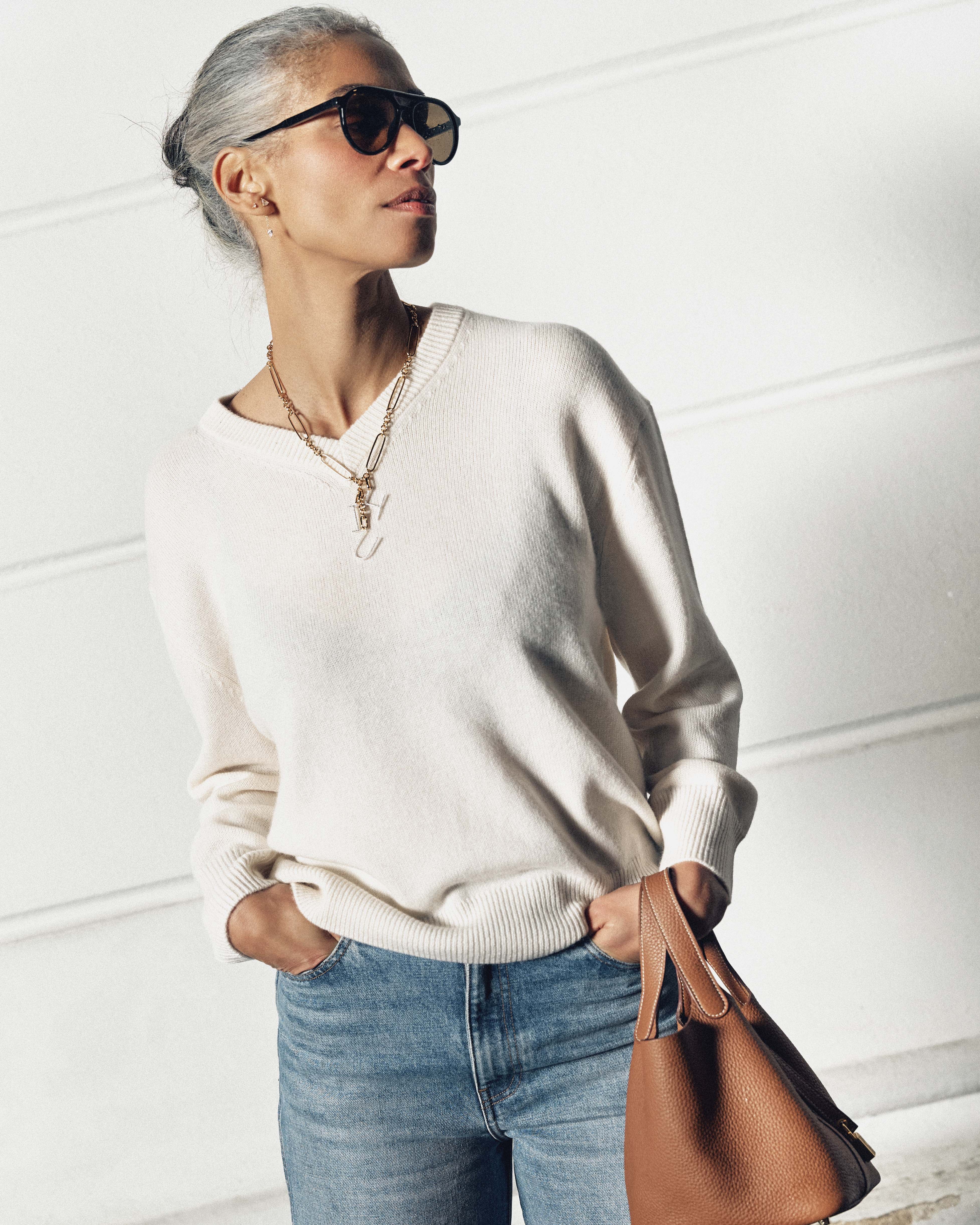 LARGE LETTER CHARM H